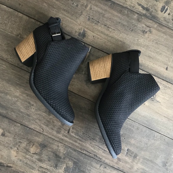 Black distressed nubuck perforated ankle booties - Picture 4 of 4